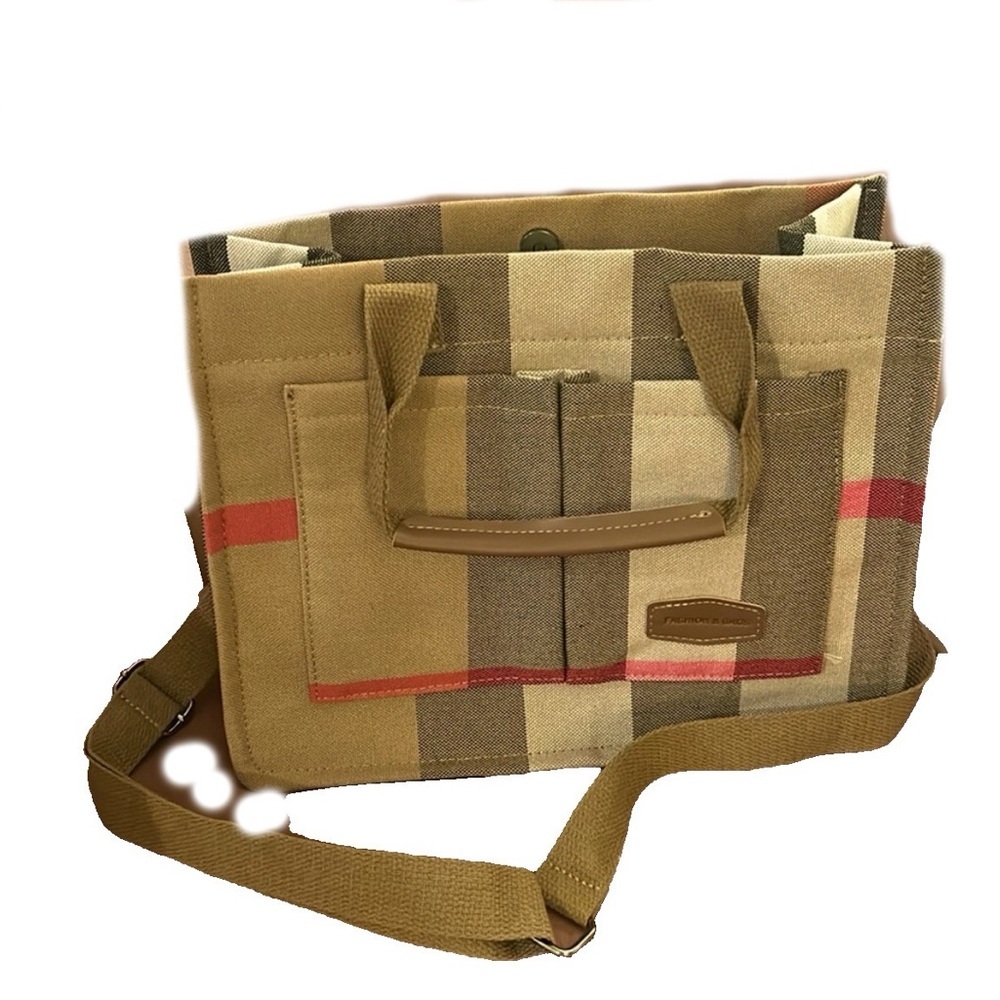 Tartan bag winner